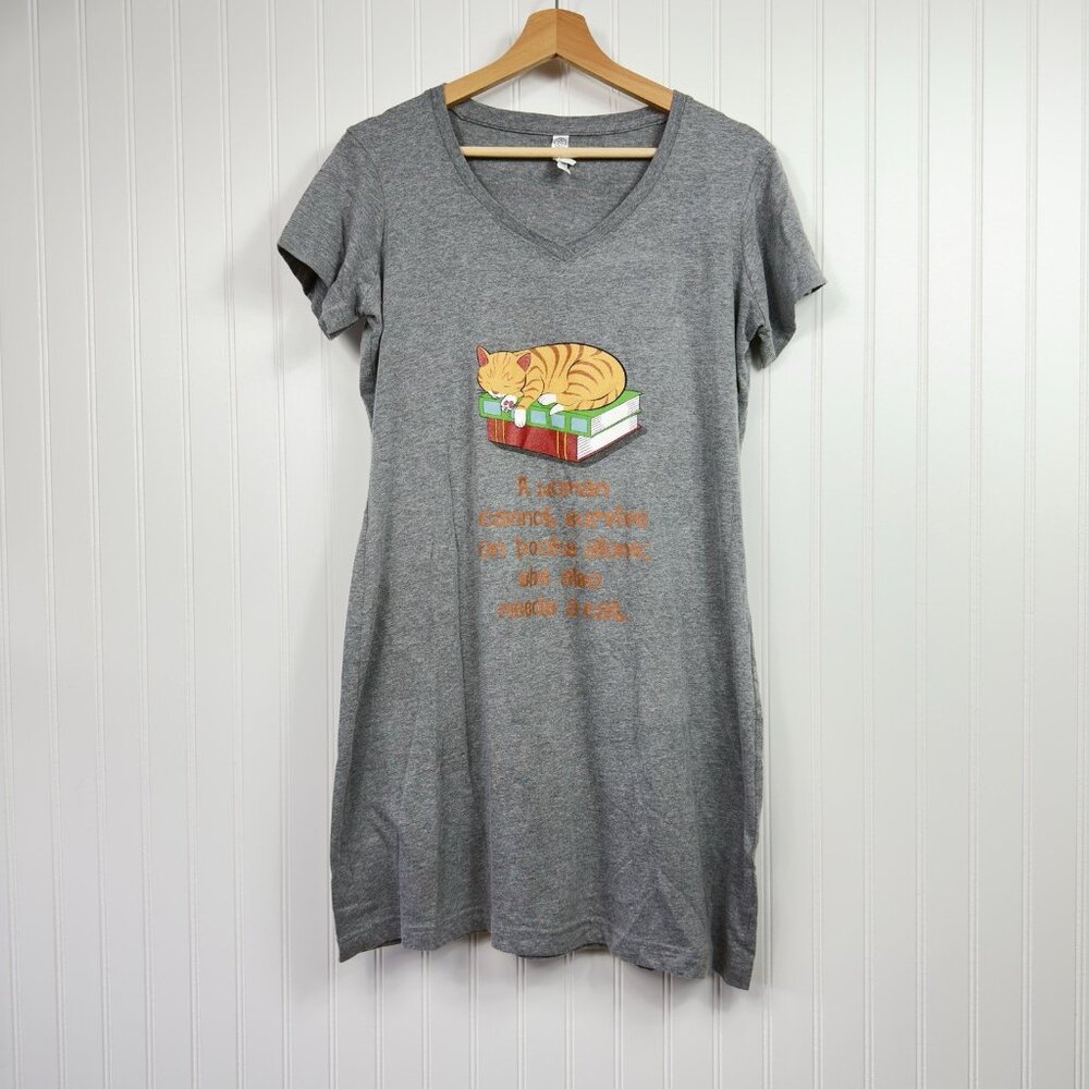 Live and Tell Cat & Book Graphic Nightgown Ladies Size S/M Gray Sleepwear V-neck